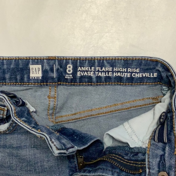 Girls Gap Ankle Flare Hi-rise Jeans, size 8S - Picture 3 of 4